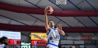 La Dinamo finalmente trova lo scatto e trionfa a Venezia