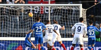 Pavoletti riporta a galla il Cagliari