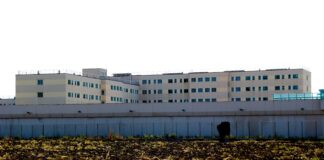 Concorsi truccati: indagato anche un agente del carcere di Bancali