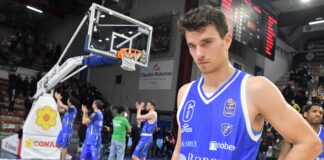 Dinamo ko in casa con Tortona