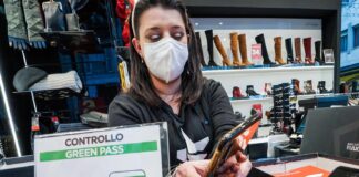 Un labirinto di regole: arduo convivere col covid