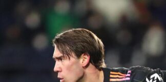 Per Vlahovic i fischi, per la Juve un autogol vincente al 91’