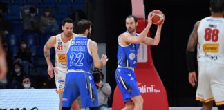 La Dinamo non passa a Pesaro: 75-73