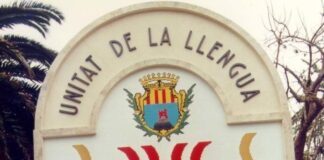 Rose, libri e tanta musica: Alghero in festa per Sant Jordi