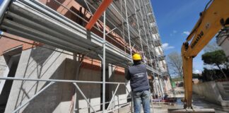 L’allarme dei costruttori: senza ingegneri e geometri