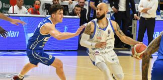 Playoff, una grande Dinamo batte ancora Brescia e vola in semifinale contro Milano