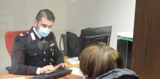 Mandas, compra una stufa online ma viene truffato