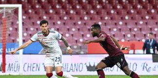 Calcio, il Cagliari pareggia in casa della Salernitana con un gol al 98′