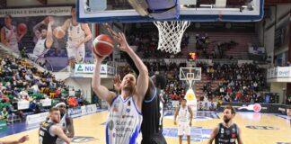 Basket, decima volta ai platoff per la Dinamo