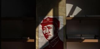 Hong Kong: tre condannati per furto di uno scritto di Mao