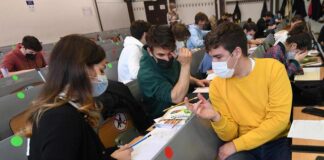 Covid: Bolzano e Trento, basta mascherine a scuola