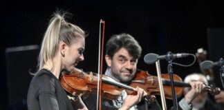 A coppia violinisti russo-ucraina Premio Pace 2022