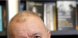 Intervista con Arturo Pérez-Reverte: «Il politically correct non è compatibile con la letteratura»